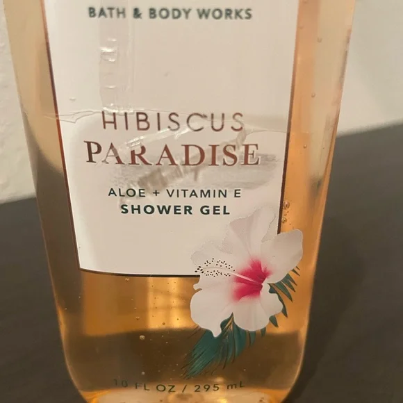Bath & Body Works Hibiscus Paradise Shower Gel - Peach - Picture 2 of 3